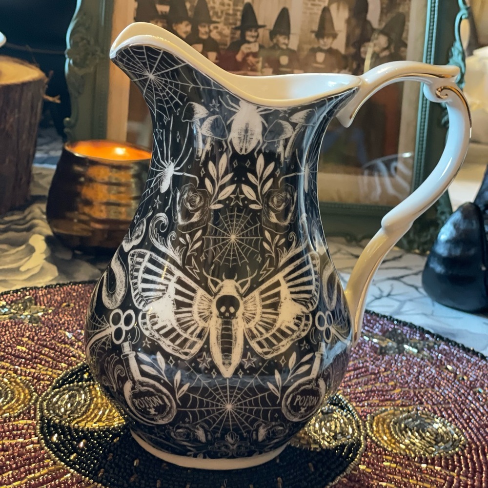 MONTEREY BAY NEW Fine Porcelain Gothic Serving Pitcher With Moth Skull Design - Picture 3 of 16